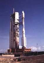 Ariane 4 prte pour Hotbird 3 / Arianespace